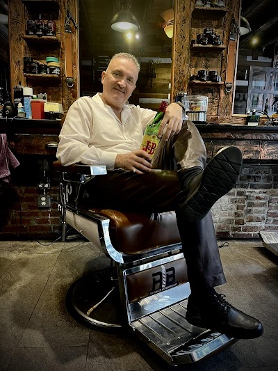 RafaelsBarbershopVintageNYC BestBarbershopNear2