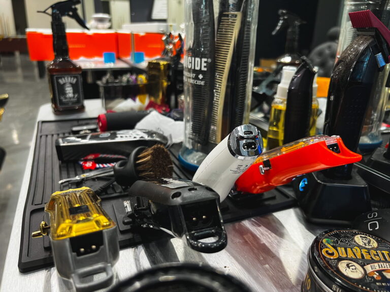 Peters Barber shop BestBarberNear3 768x576